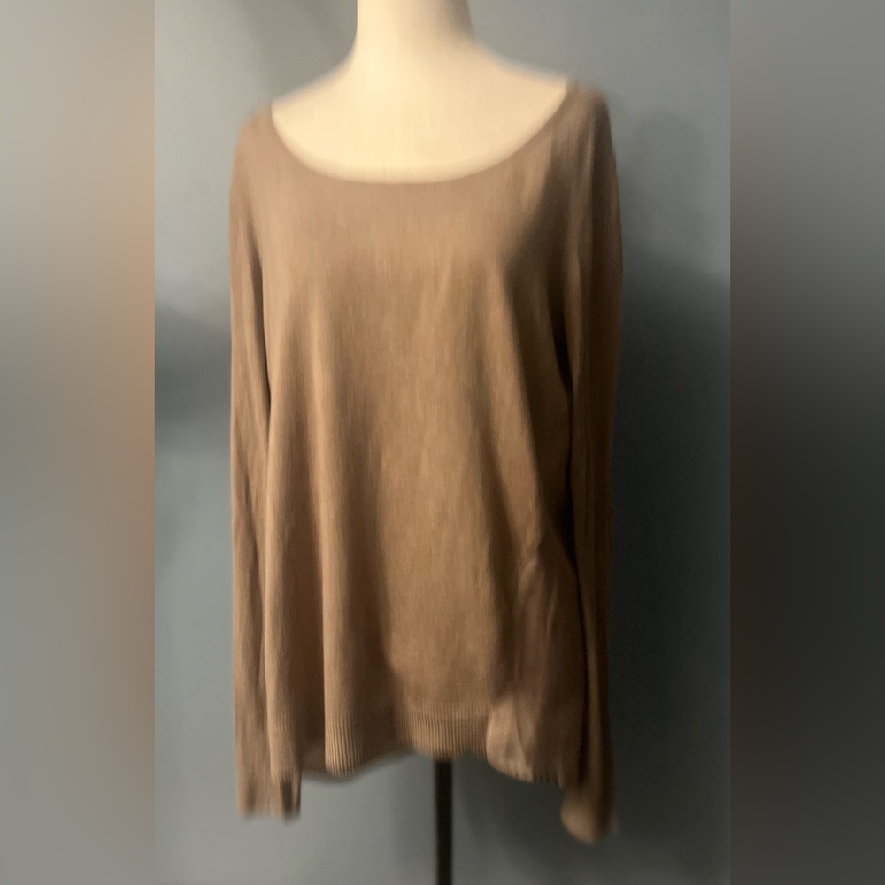 Guess Womans Tunic W/ Long Sleeves!!